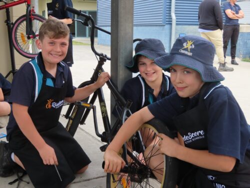 Students build bikes for better future